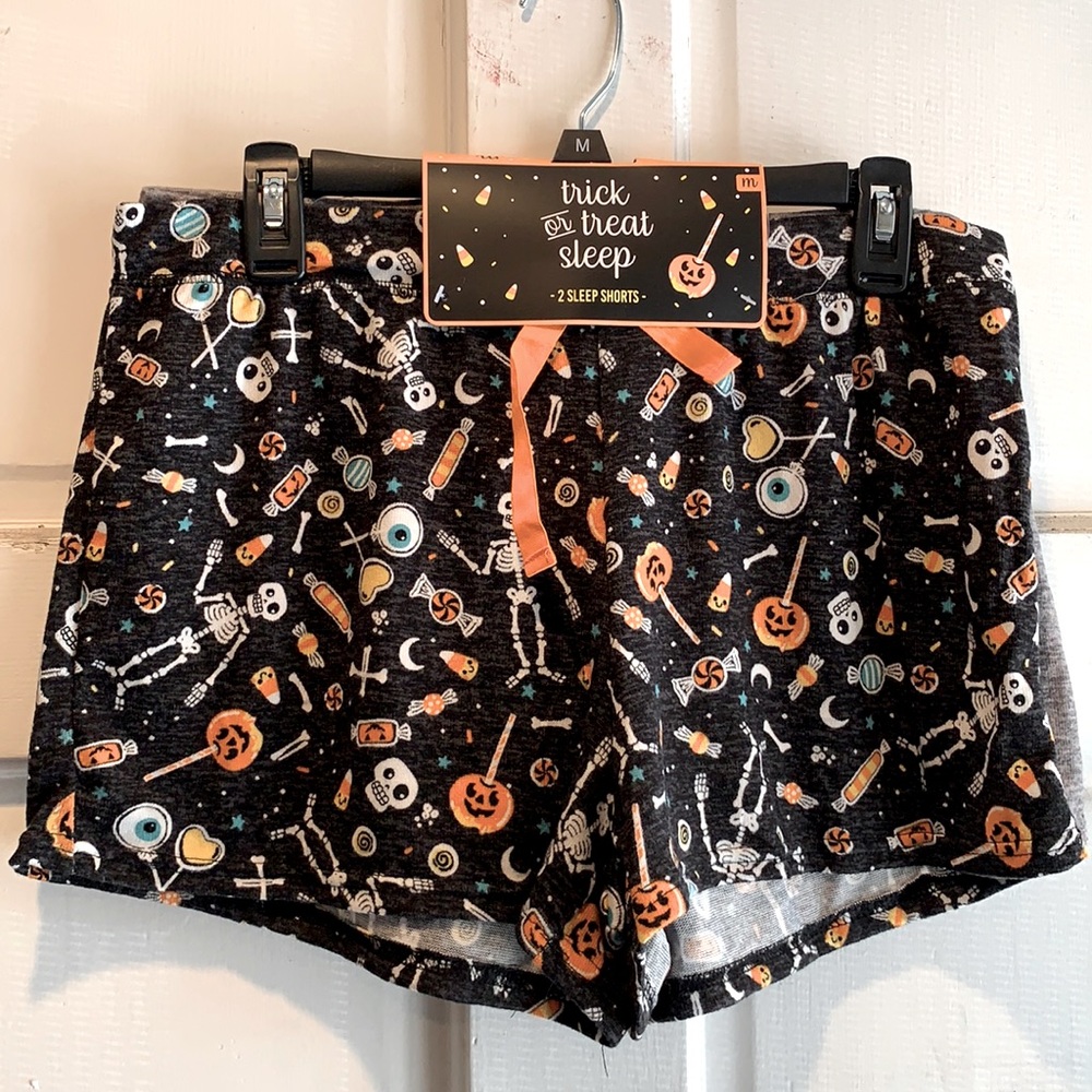 Halloween 2-Pc Pajama Short Set.